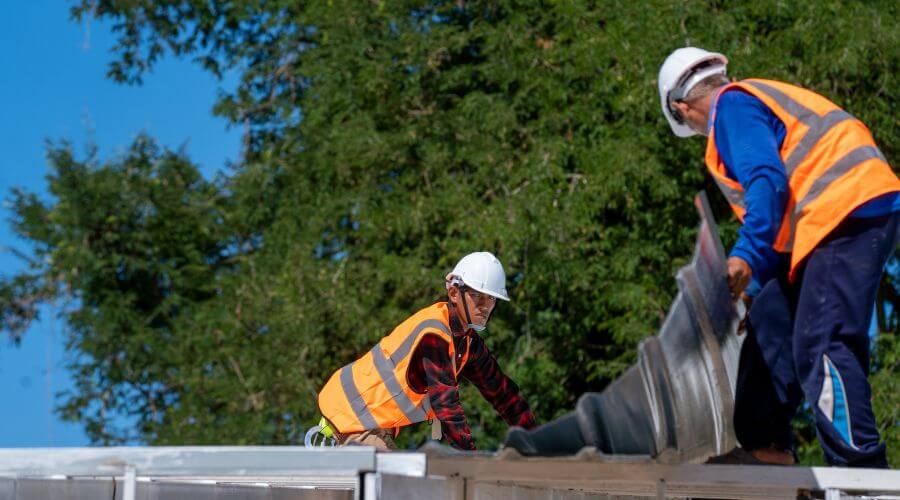 Professional new roof installation services in Essexville, MI